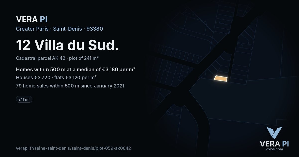 12 Villa du Sud, Saint-Denis at night – the plot lit, the parcels around coloured by the prices near them