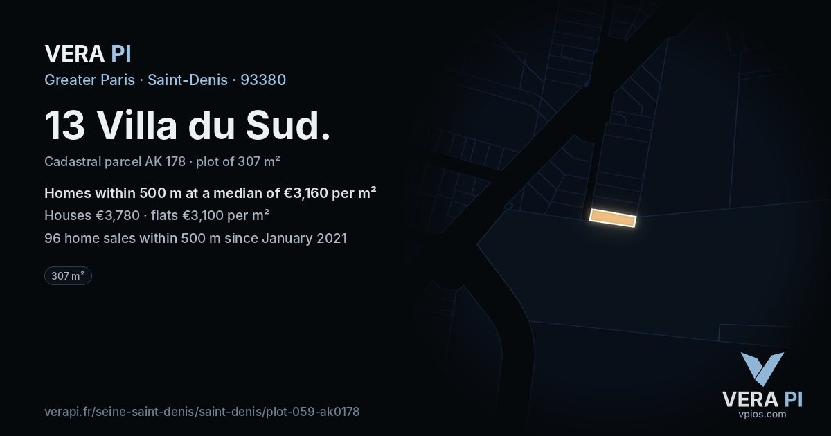 13 Villa du Sud, Saint-Denis at night – the plot lit, the parcels around coloured by the prices near them