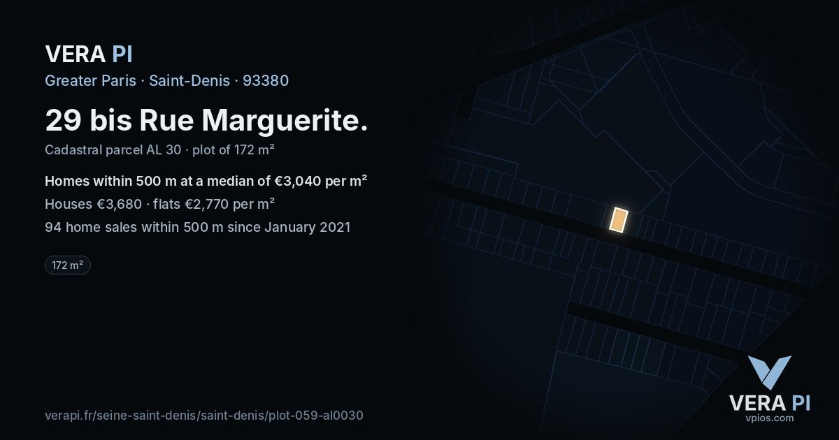 29 bis Rue Marguerite, Saint-Denis at night – the plot lit, the parcels around coloured by the prices near them