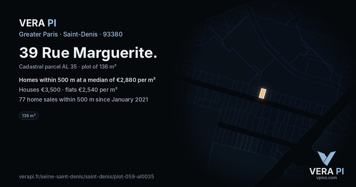 39 Rue Marguerite, Saint-Denis at night – the plot lit, the parcels around coloured by the prices near them