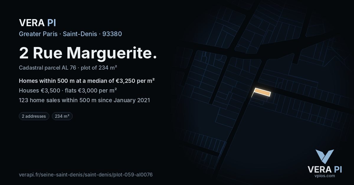 2 Rue Marguerite, Saint-Denis at night – the plot lit, the parcels around coloured by the prices near them