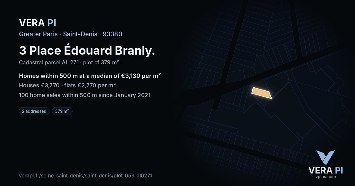3 Place Édouard Branly, Saint-Denis at night – the plot lit, the parcels around coloured by the prices near them