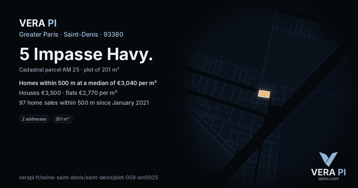 5 Impasse Havy, Saint-Denis at night – the plot lit, the parcels around coloured by the prices near them