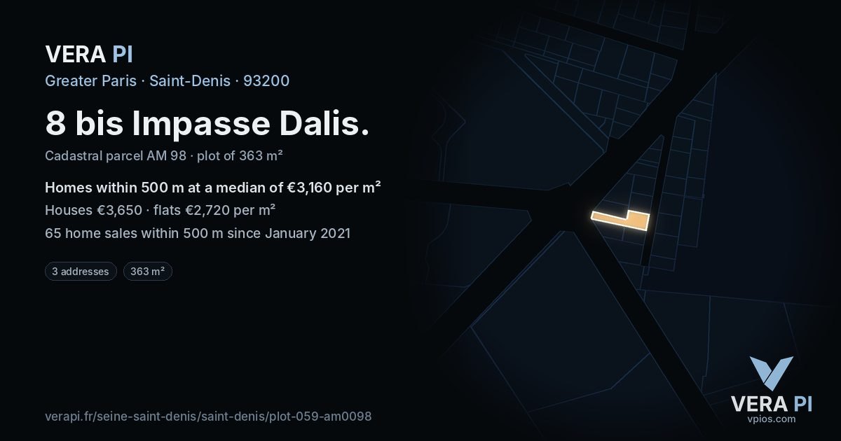 8 bis Impasse Dalis, Saint-Denis at night – the plot lit, the parcels around coloured by the prices near them
