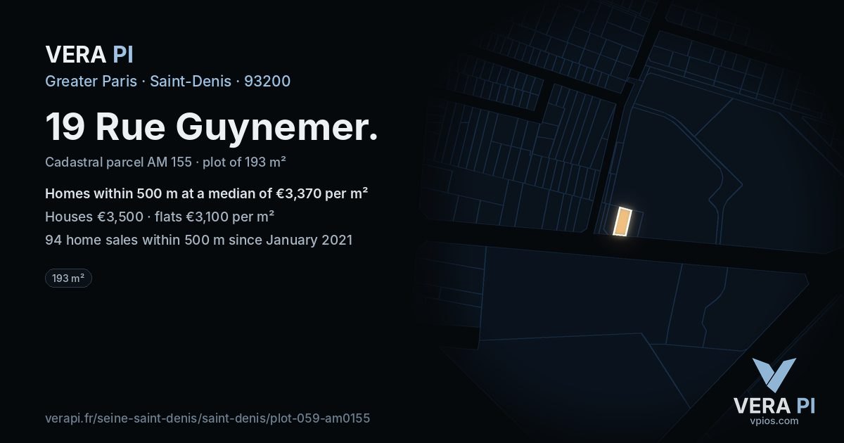 19 Rue Guynemer, Saint-Denis at night – the plot lit, the parcels around coloured by the prices near them
