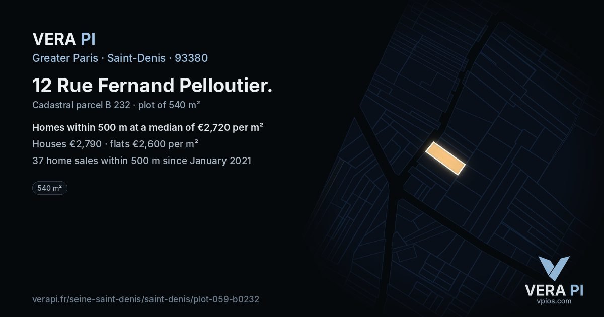 12 Rue Fernand Pelloutier, Saint-Denis at night – the plot lit, the parcels around coloured by the prices near them