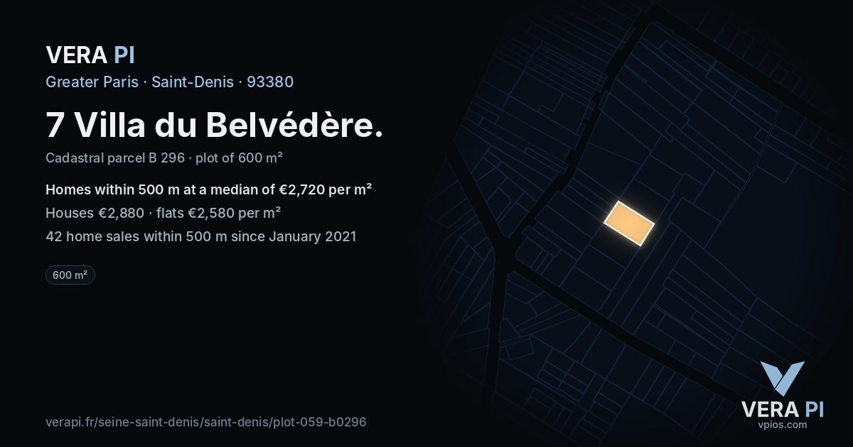 7 Villa du Belvédère, Saint-Denis at night – the plot lit, the parcels around coloured by the prices near them
