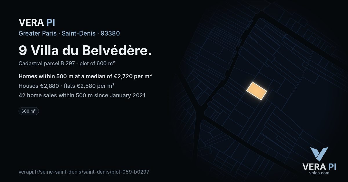 9 Villa du Belvédère, Saint-Denis at night – the plot lit, the parcels around coloured by the prices near them