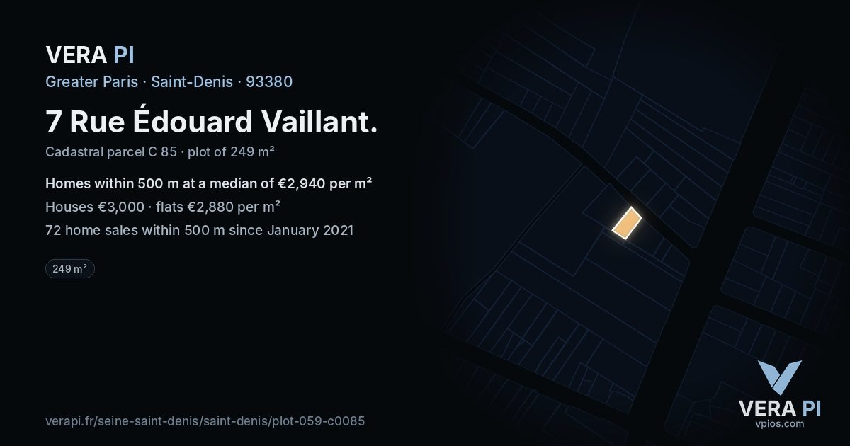 7 Rue Édouard Vaillant, Saint-Denis at night – the plot lit, the parcels around coloured by the prices near them