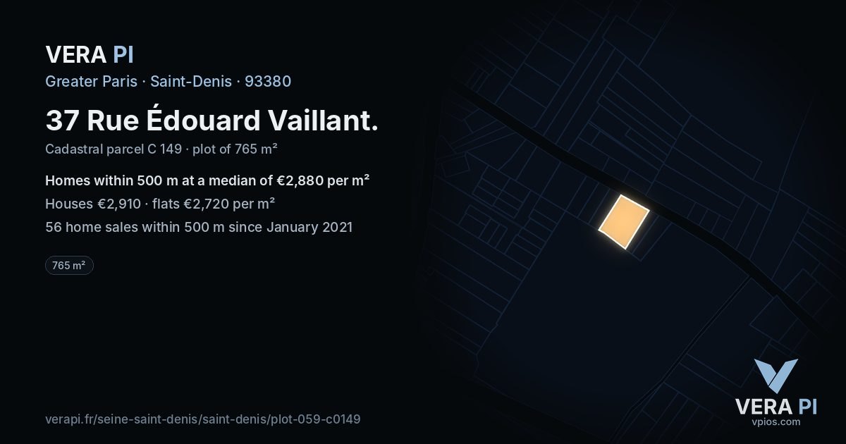 37 Rue Édouard Vaillant, Saint-Denis at night – the plot lit, the parcels around coloured by the prices near them