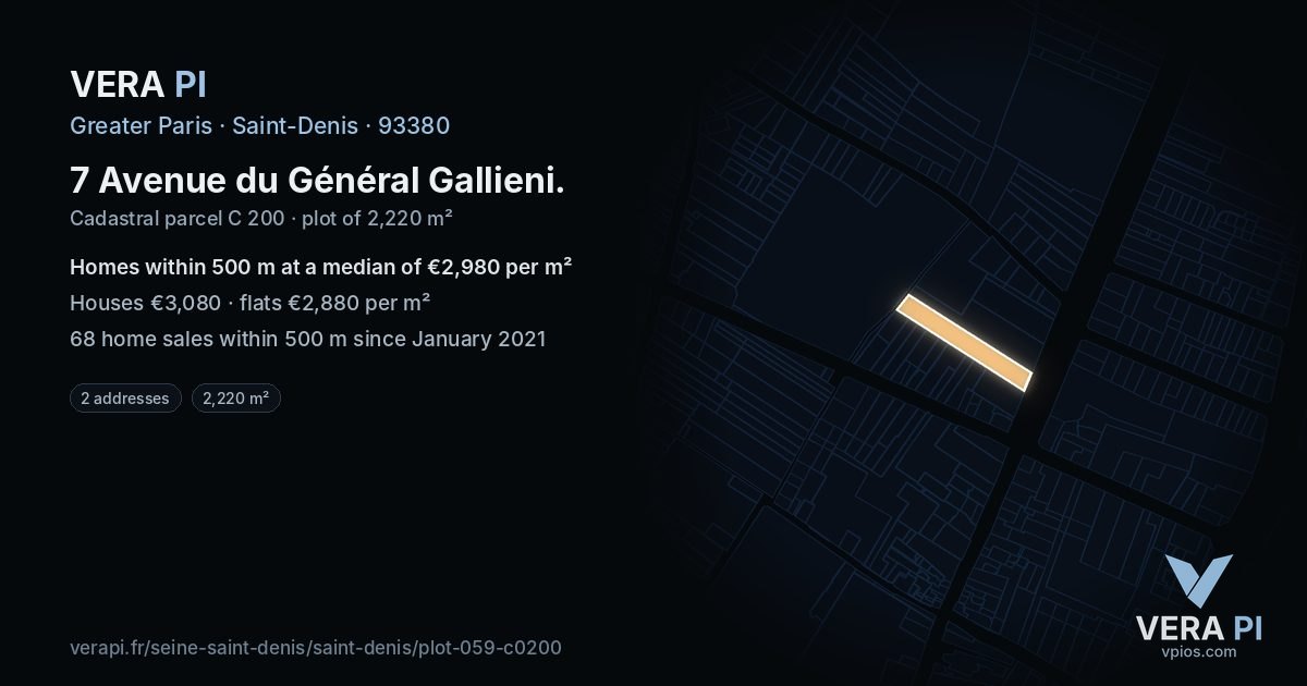 7 Avenue du Général Gallieni, Saint-Denis at night – the plot lit, the parcels around coloured by the prices near them