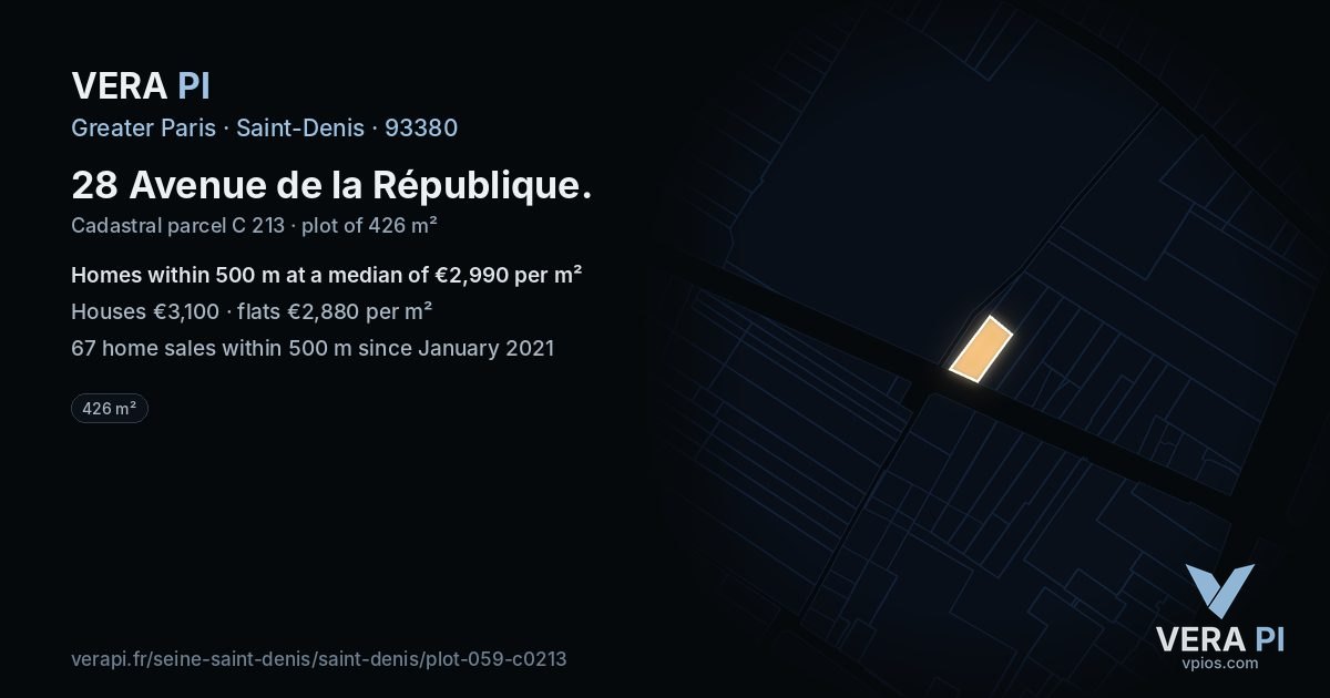28 Avenue de la République, Saint-Denis at night – the plot lit, the parcels around coloured by the prices near them