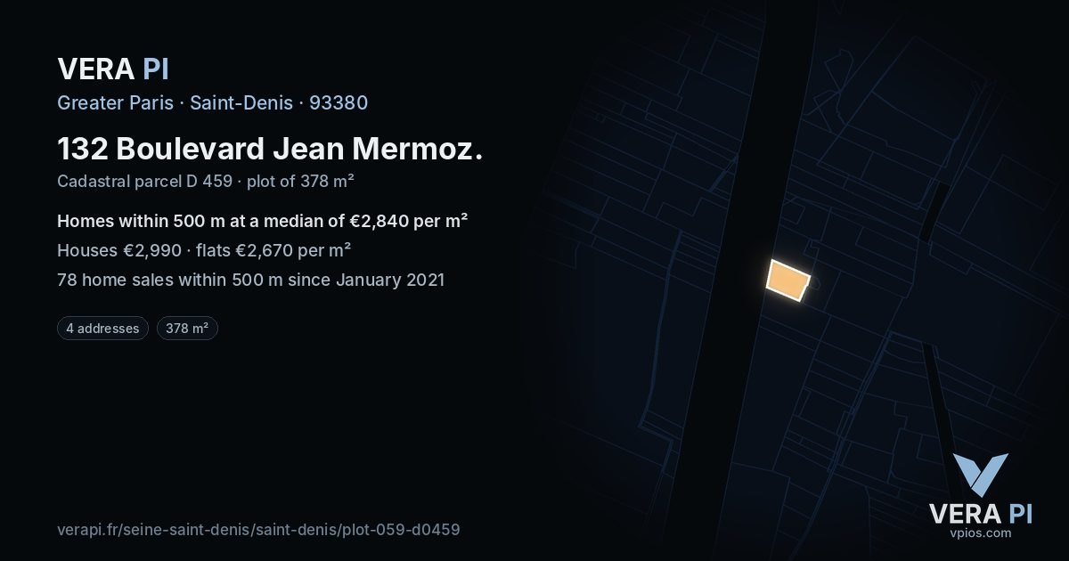 132 Boulevard Jean Mermoz, Saint-Denis at night – the plot lit, the parcels around coloured by the prices near them