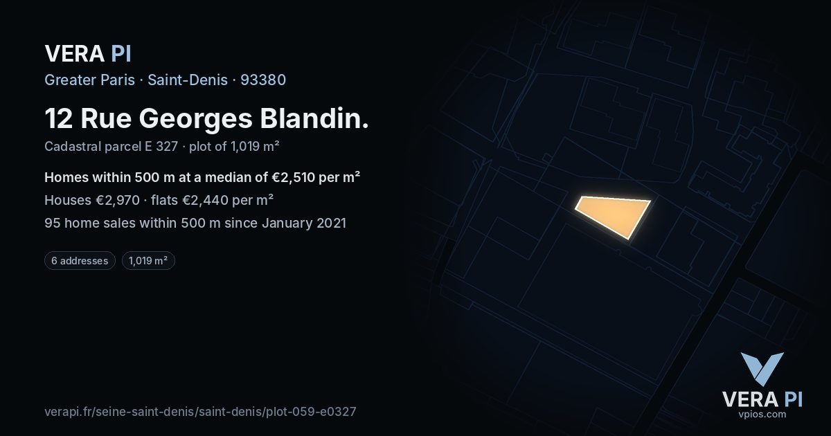 12 Rue Georges Blandin, Saint-Denis at night – the plot lit, the parcels around coloured by the prices near them