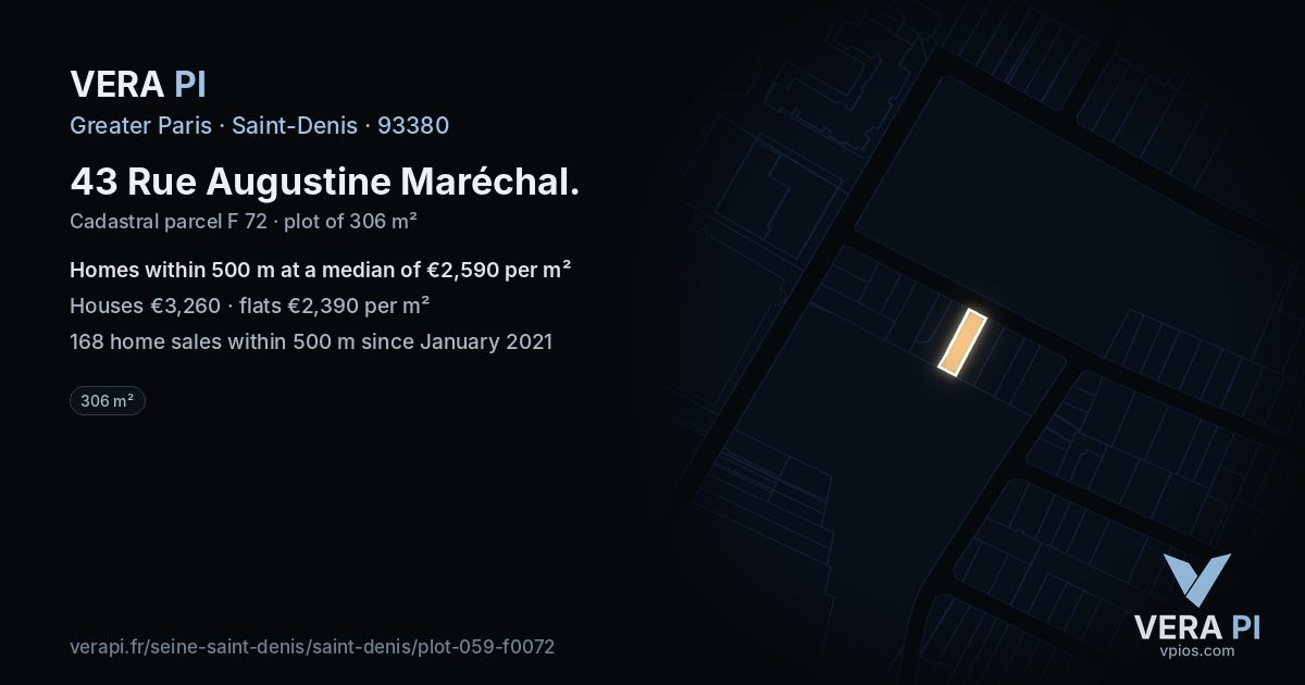 43 Rue Augustine Maréchal, Saint-Denis at night – the plot lit, the parcels around coloured by the prices near them