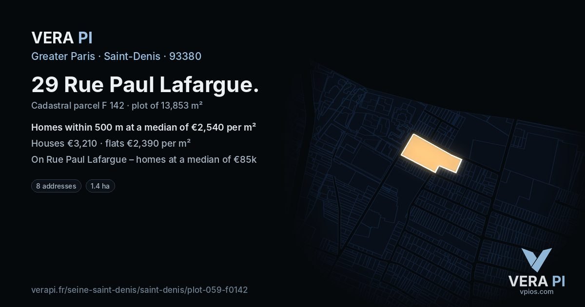 29 Rue Paul Lafargue, Saint-Denis at night – the plot lit, the parcels around coloured by the prices near them
