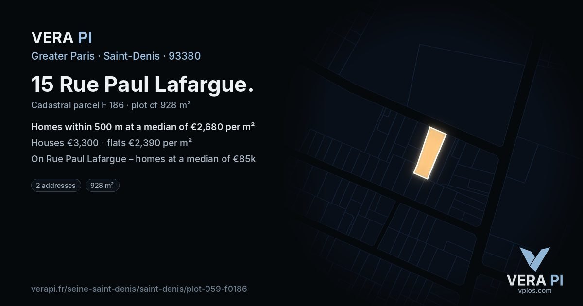 15 Rue Paul Lafargue, Saint-Denis at night – the plot lit, the parcels around coloured by the prices near them