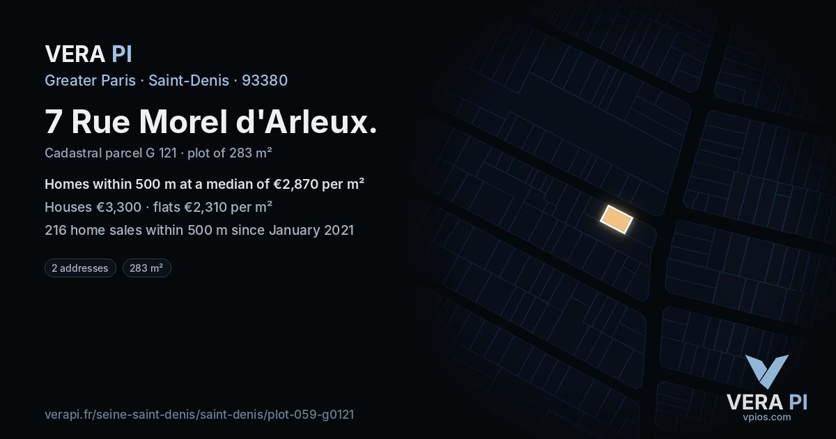 7 Rue Morel d'Arleux, Saint-Denis at night – the plot lit, the parcels around coloured by the prices near them