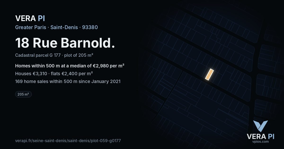18 Rue Barnold, Saint-Denis at night – the plot lit, the parcels around coloured by the prices near them
