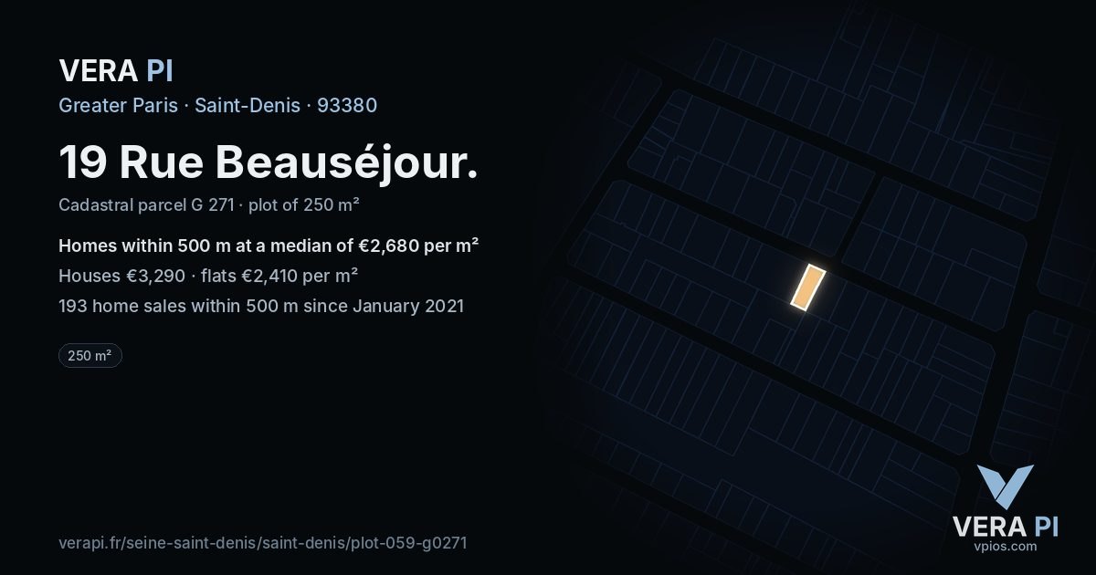 19 Rue Beauséjour, Saint-Denis at night – the plot lit, the parcels around coloured by the prices near them