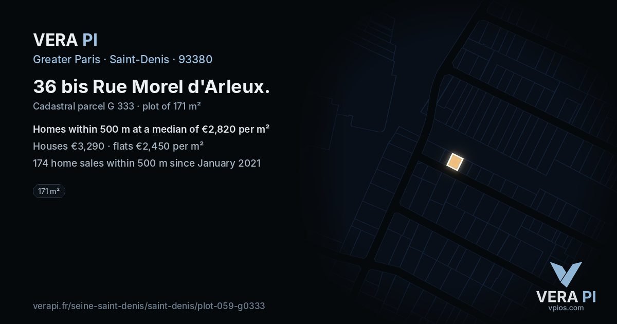 36 bis Rue Morel d'Arleux, Saint-Denis at night – the plot lit, the parcels around coloured by the prices near them