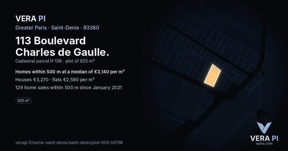 113 Boulevard Charles de Gaulle, Saint-Denis at night – the plot lit, the parcels around coloured by the prices near them