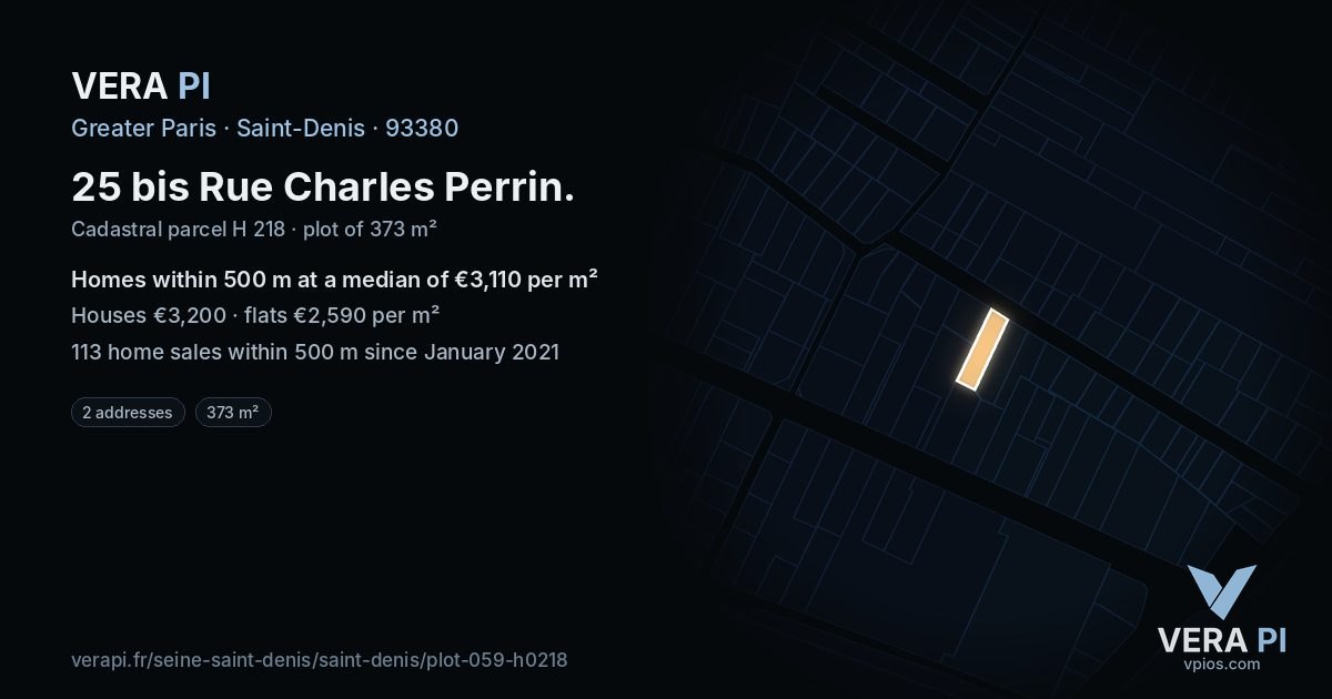 25 bis Rue Charles Perrin, Saint-Denis at night – the plot lit, the parcels around coloured by the prices near them