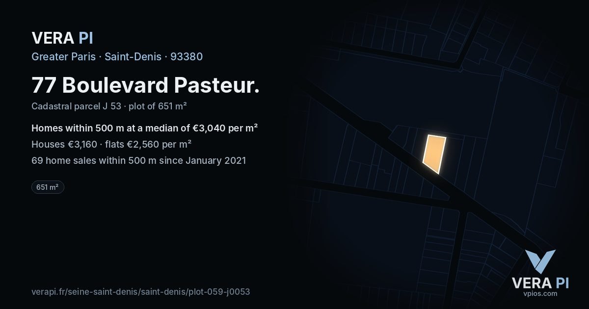 77 Boulevard Pasteur, Saint-Denis at night – the plot lit, the parcels around coloured by the prices near them