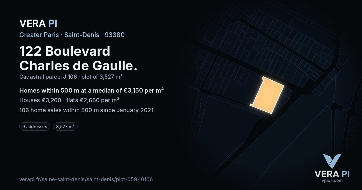 122 Boulevard Charles de Gaulle, Saint-Denis at night – the plot lit, the parcels around coloured by the prices near them