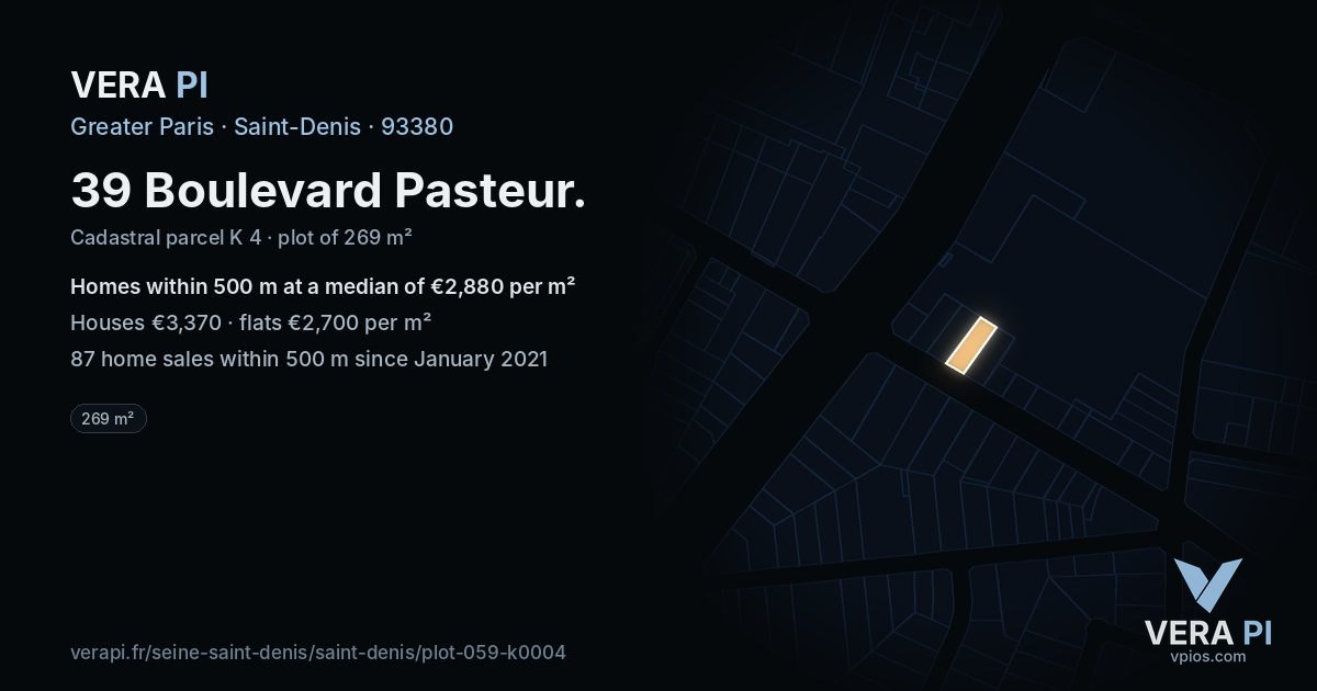 39 Boulevard Pasteur, Saint-Denis at night – the plot lit, the parcels around coloured by the prices near them