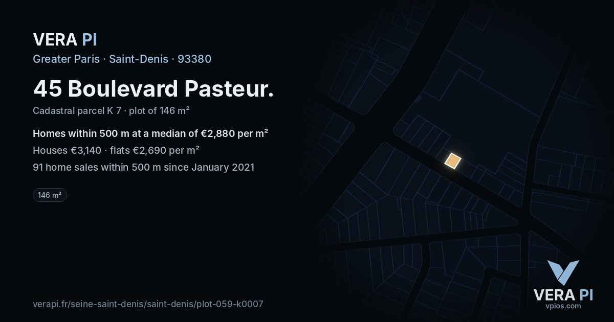 45 Boulevard Pasteur, Saint-Denis at night – the plot lit, the parcels around coloured by the prices near them