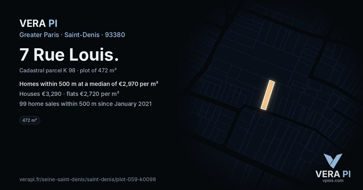 7 Rue Louis, Saint-Denis at night – the plot lit, the parcels around coloured by the prices near them