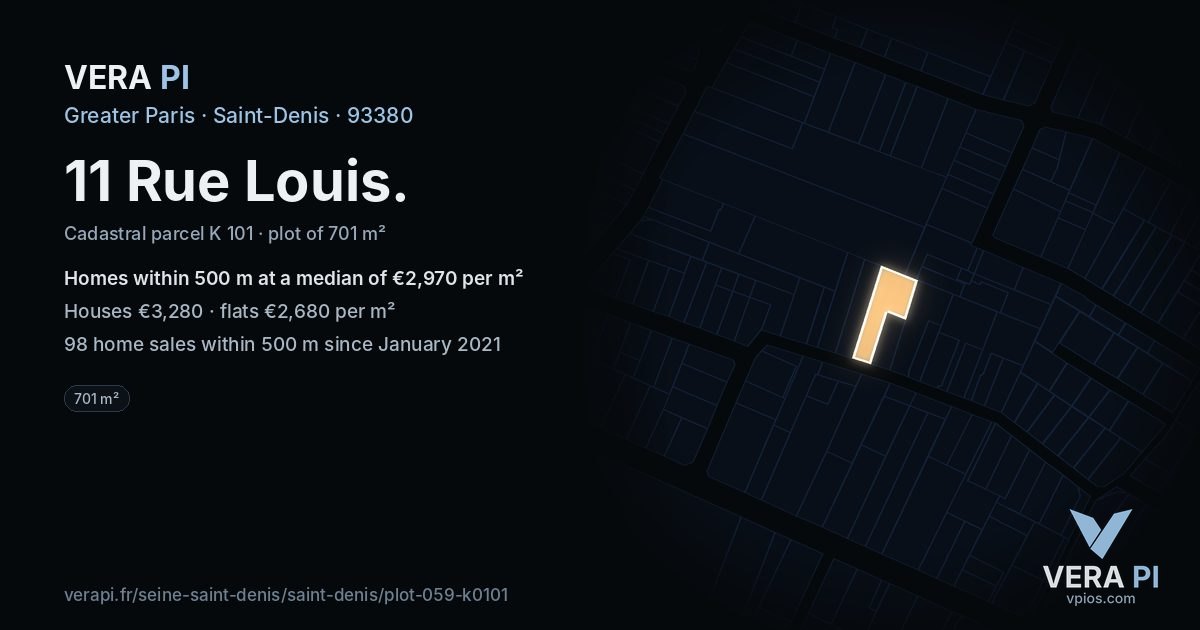 11 Rue Louis, Saint-Denis at night – the plot lit, the parcels around coloured by the prices near them