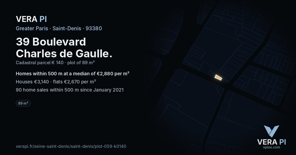 39 Boulevard Charles de Gaulle, Saint-Denis at night – the plot lit, the parcels around coloured by the prices near them