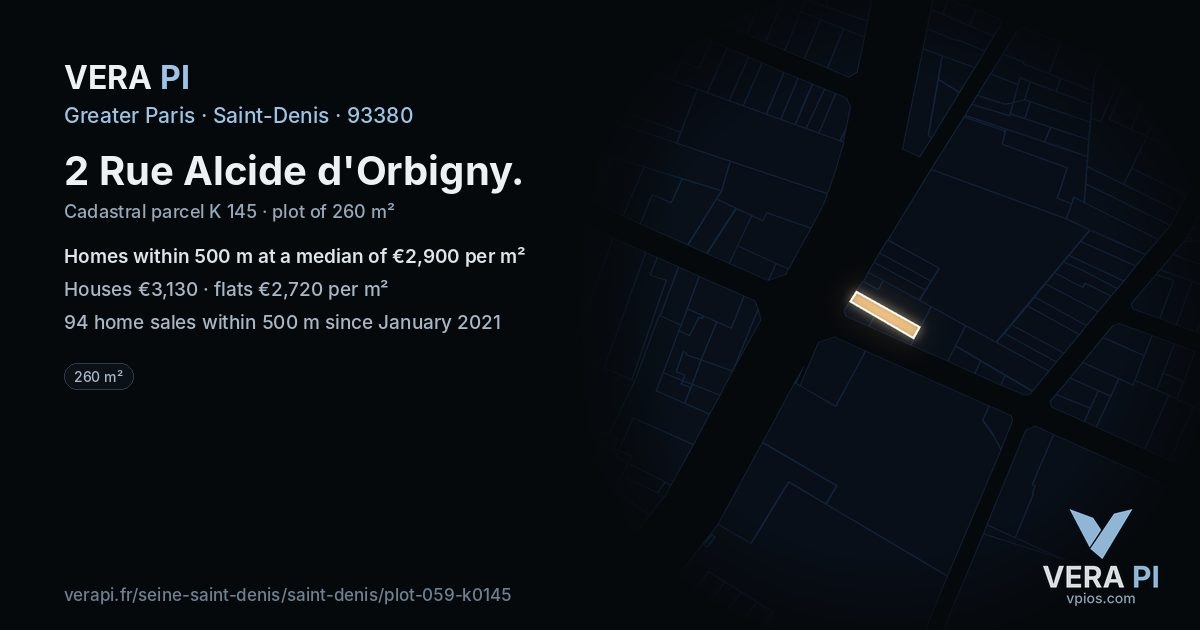 2 Rue Alcide d'Orbigny, Saint-Denis at night – the plot lit, the parcels around coloured by the prices near them