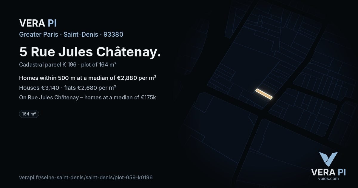 5 Rue Jules Châtenay, Saint-Denis at night – the plot lit, the parcels around coloured by the prices near them