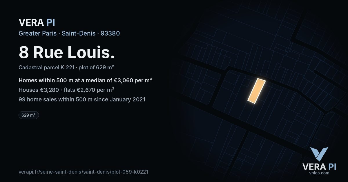 8 Rue Louis, Saint-Denis at night – the plot lit, the parcels around coloured by the prices near them