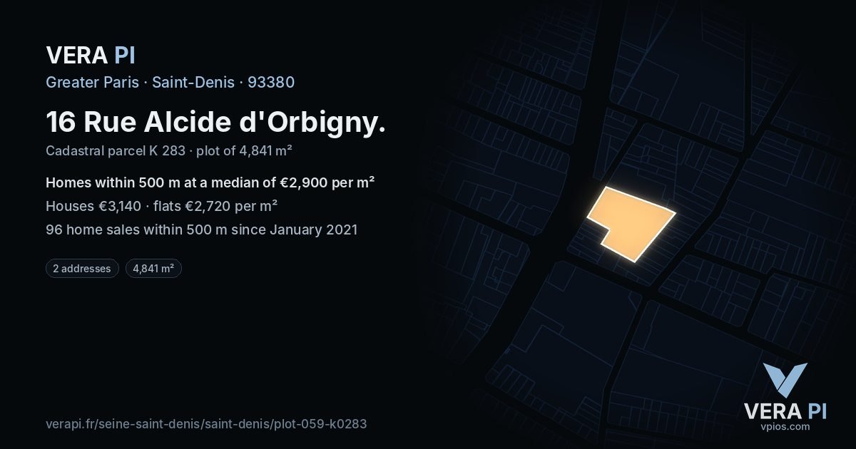 16 Rue Alcide d'Orbigny, Saint-Denis at night – the plot lit, the parcels around coloured by the prices near them