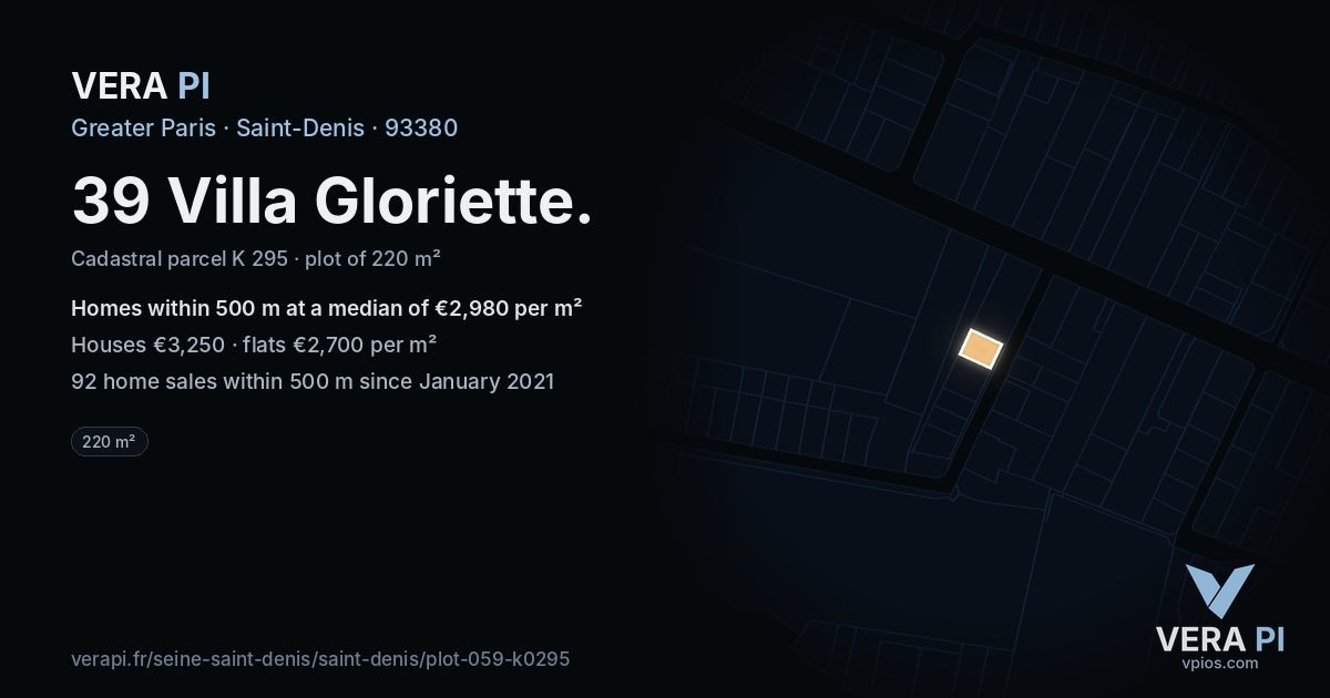39 Villa Gloriette, Saint-Denis at night – the plot lit, the parcels around coloured by the prices near them