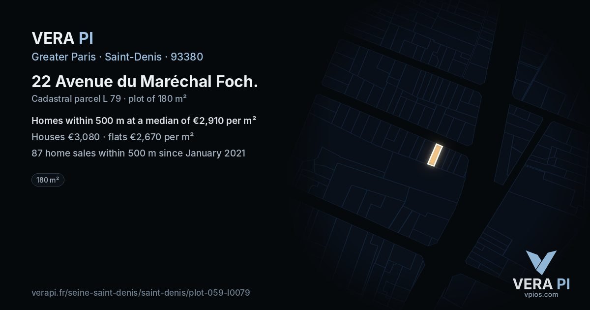 22 Avenue du Maréchal Foch, Saint-Denis at night – the plot lit, the parcels around coloured by the prices near them