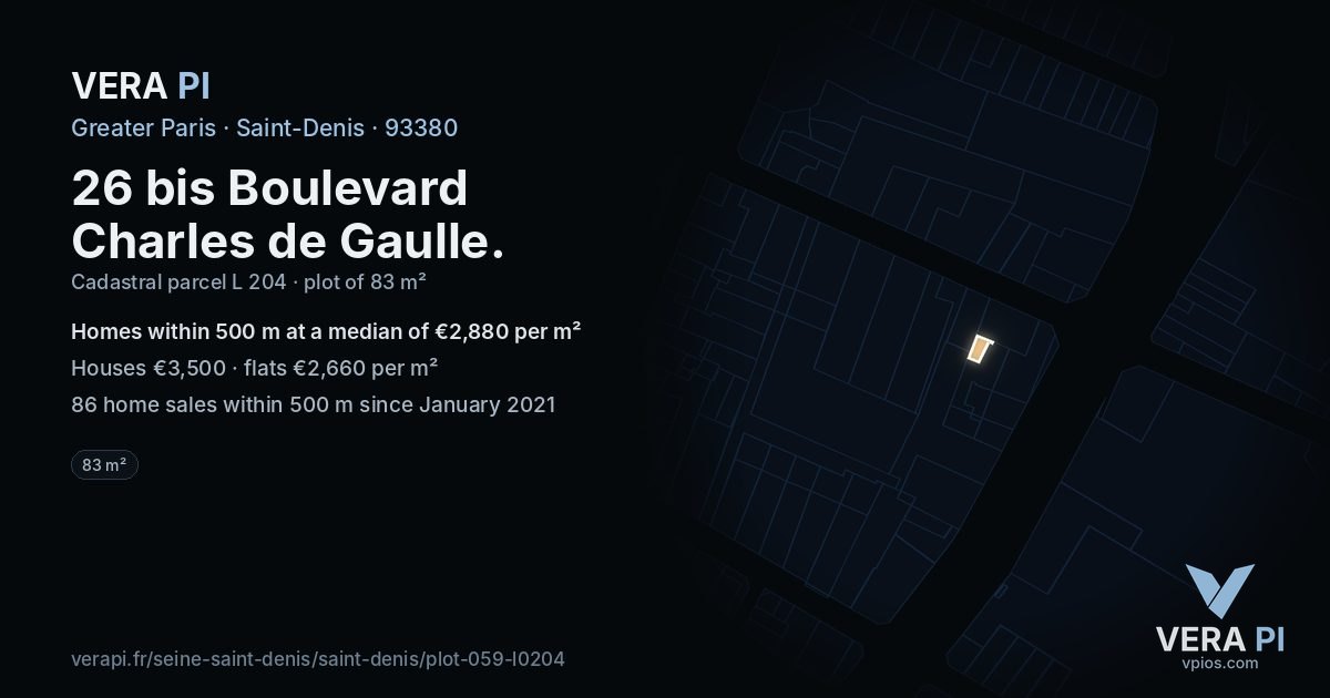 26 bis Boulevard Charles de Gaulle, Saint-Denis at night – the plot lit, the parcels around coloured by the prices near them