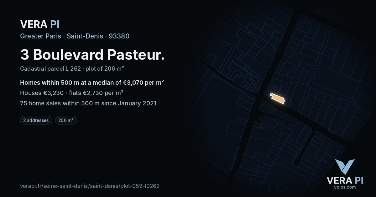 3 Boulevard Pasteur, Saint-Denis at night – the plot lit, the parcels around coloured by the prices near them