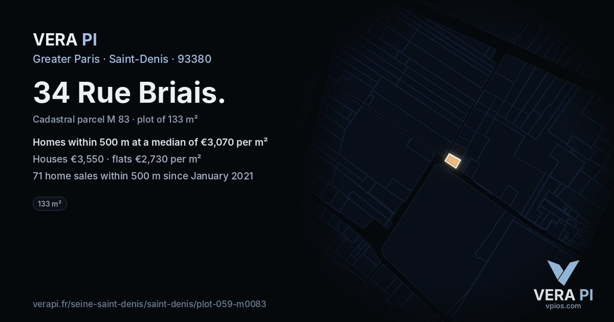 34 Rue Briais, Saint-Denis at night – the plot lit, the parcels around coloured by the prices near them