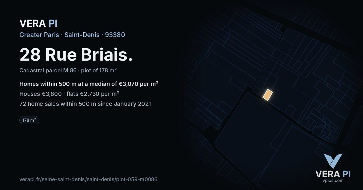 28 Rue Briais, Saint-Denis at night – the plot lit, the parcels around coloured by the prices near them