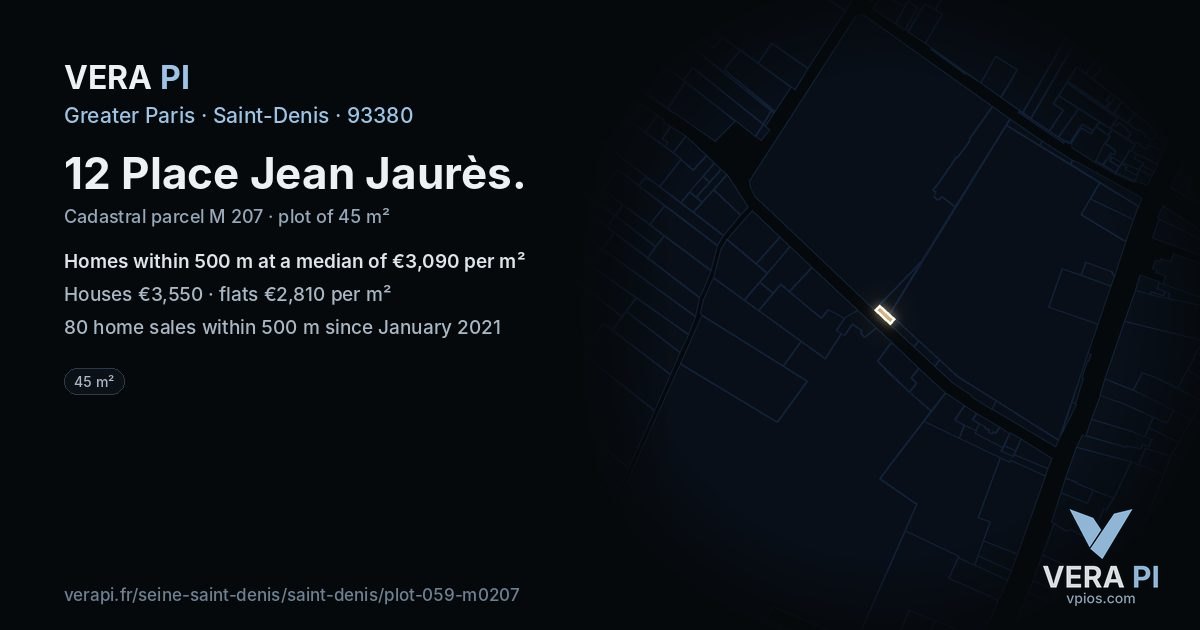 12 Place Jean Jaurès, Saint-Denis at night – the plot lit, the parcels around coloured by the prices near them