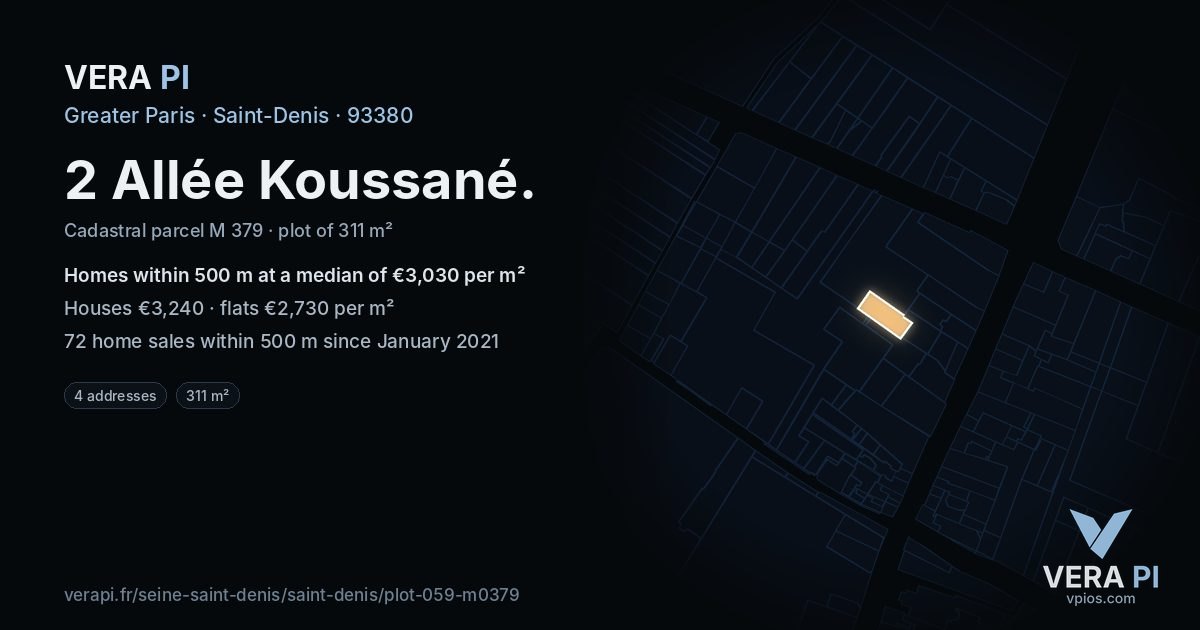 2 Allée Koussané, Saint-Denis at night – the plot lit, the parcels around coloured by the prices near them