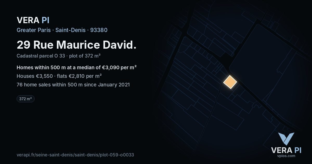 29 Rue Maurice David, Saint-Denis at night – the plot lit, the parcels around coloured by the prices near them