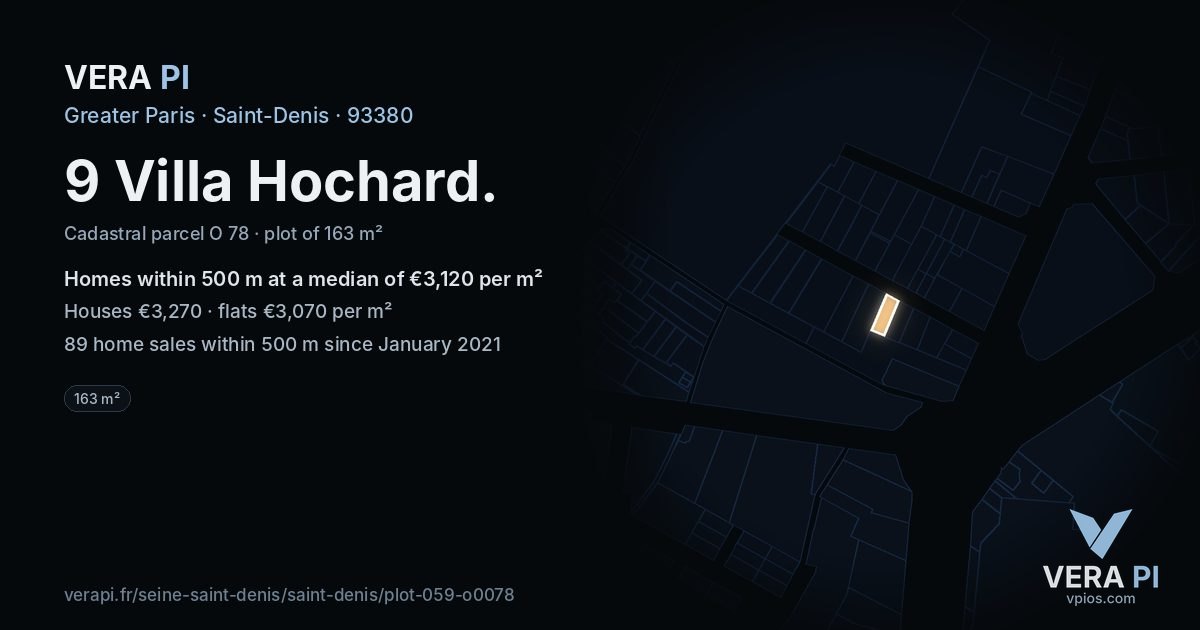 9 Villa Hochard, Saint-Denis at night – the plot lit, the parcels around coloured by the prices near them