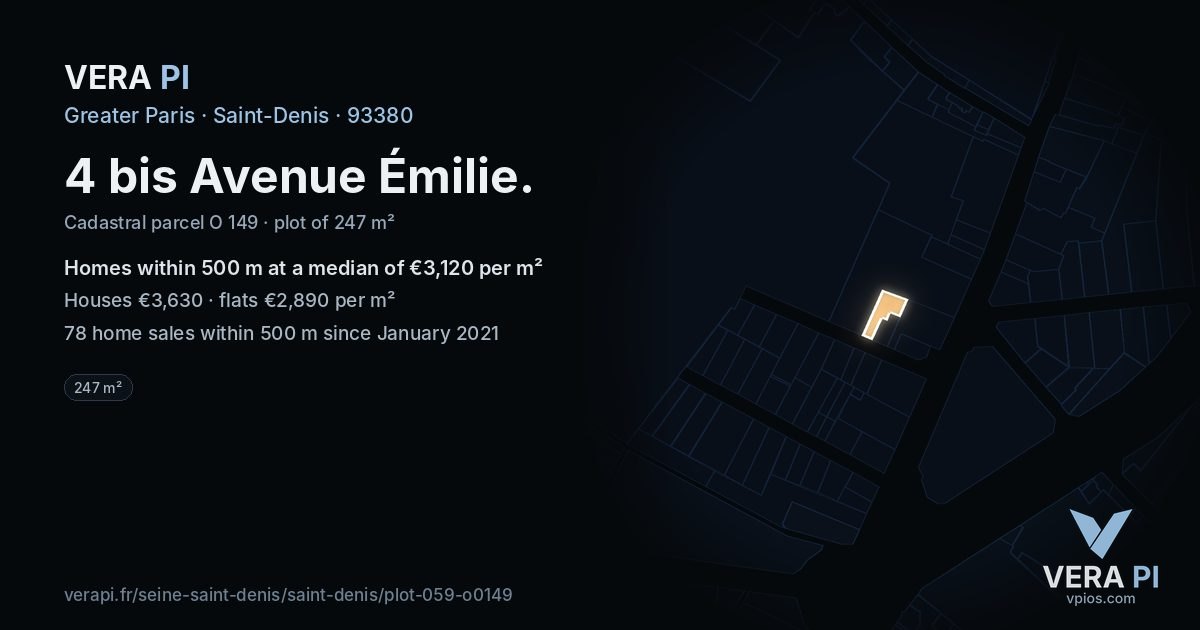 4 bis Avenue Émilie, Saint-Denis at night – the plot lit, the parcels around coloured by the prices near them