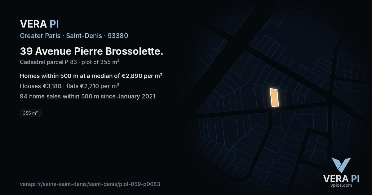 39 Avenue Pierre Brossolette, Saint-Denis at night – the plot lit, the parcels around coloured by the prices near them